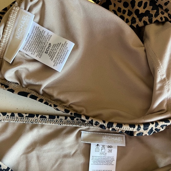 Michael Kors Bikini - Picture 3 of 5